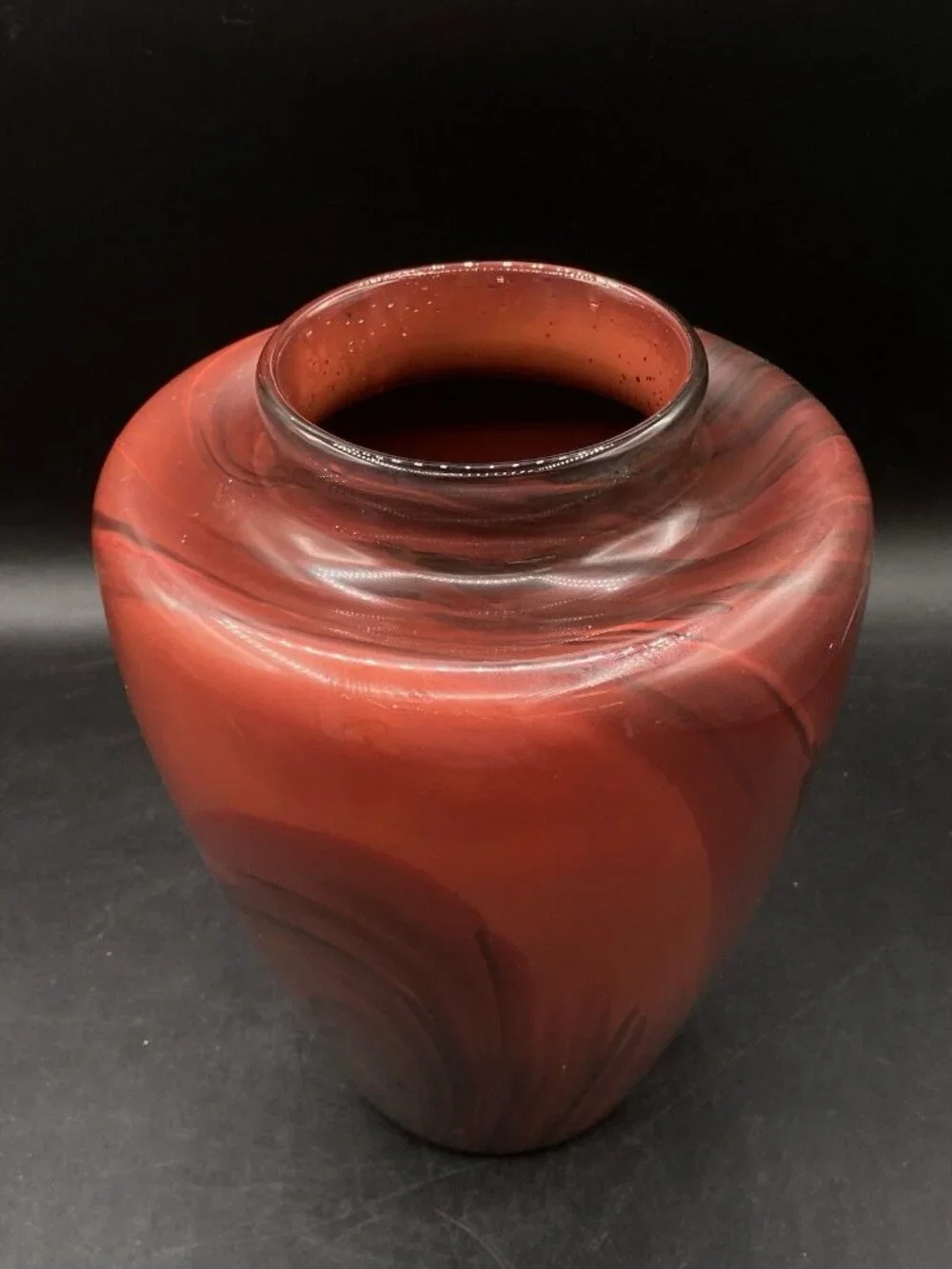 2005 Art Glass Artist Signed Dayne L Large Red Swirl Vase Vintage 8.5”